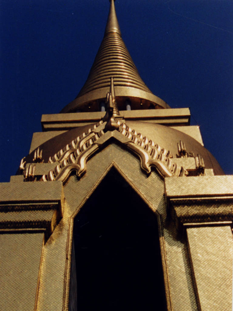 Golden Chedi at  Wat Pho